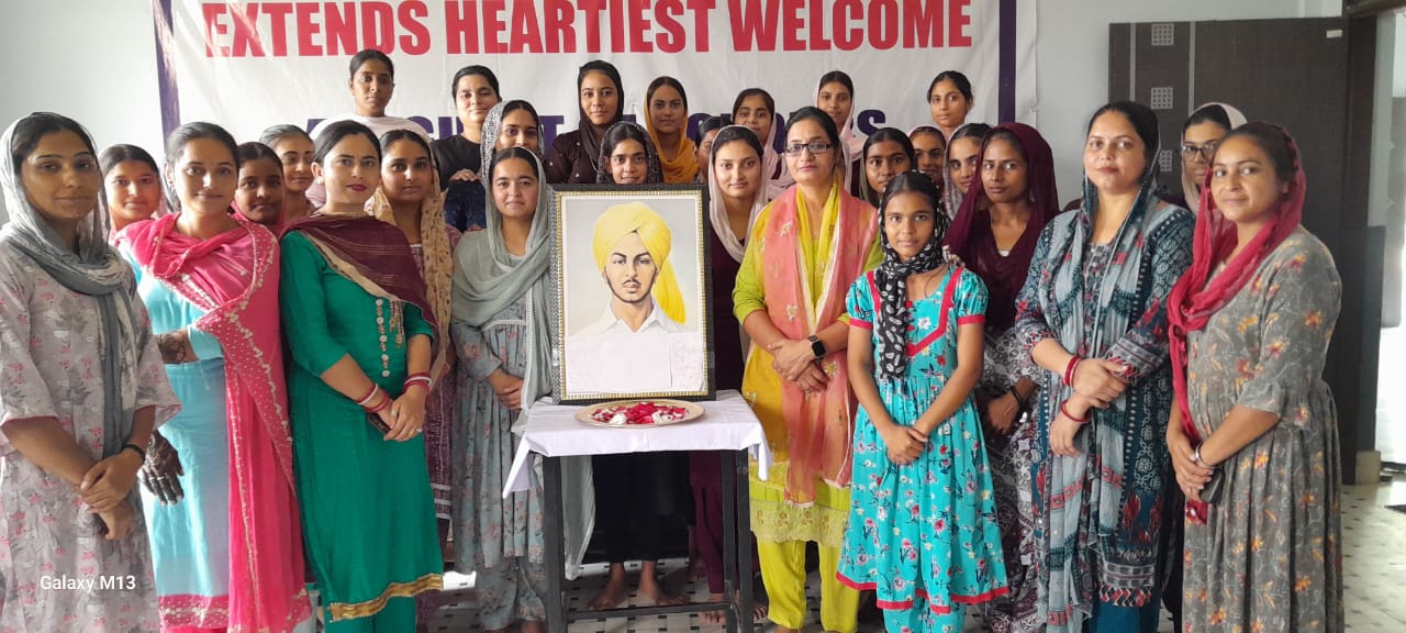 ਡਾ. ਕੁਲਵਿੰਦਰ ਪਰਮਾਰ (ਪੀਟੀਯੂ) ਵੱਲੋਂ ਪ੍ਰੇਰਕ ਗੈਸਟ ਲੈਕਚਰ ਦਿੱਤਾ ਗਿਆ